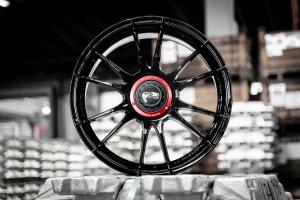 Компания OZ отпраздновала 20-летие легендарной модели дисков Ultraleggera