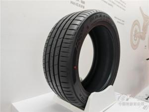 Шина Maxxis представлена в единственном в Китае музее дизайна Red Dot