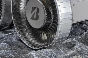 Bridgestone привезет на Космический симпозиум шины для лунных транспортных средств