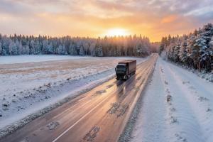 Bridgestone анонсировала старт продаж новой модели зимних грузовых шин Duravis Winter Drive