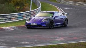Электрокар на шинах Pirelli P Zero Trofeo RS установил новый рекорд Нюрбургринга