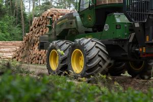 Nokian Tyres обновляет линейку шин для лесозаготовительной техники 