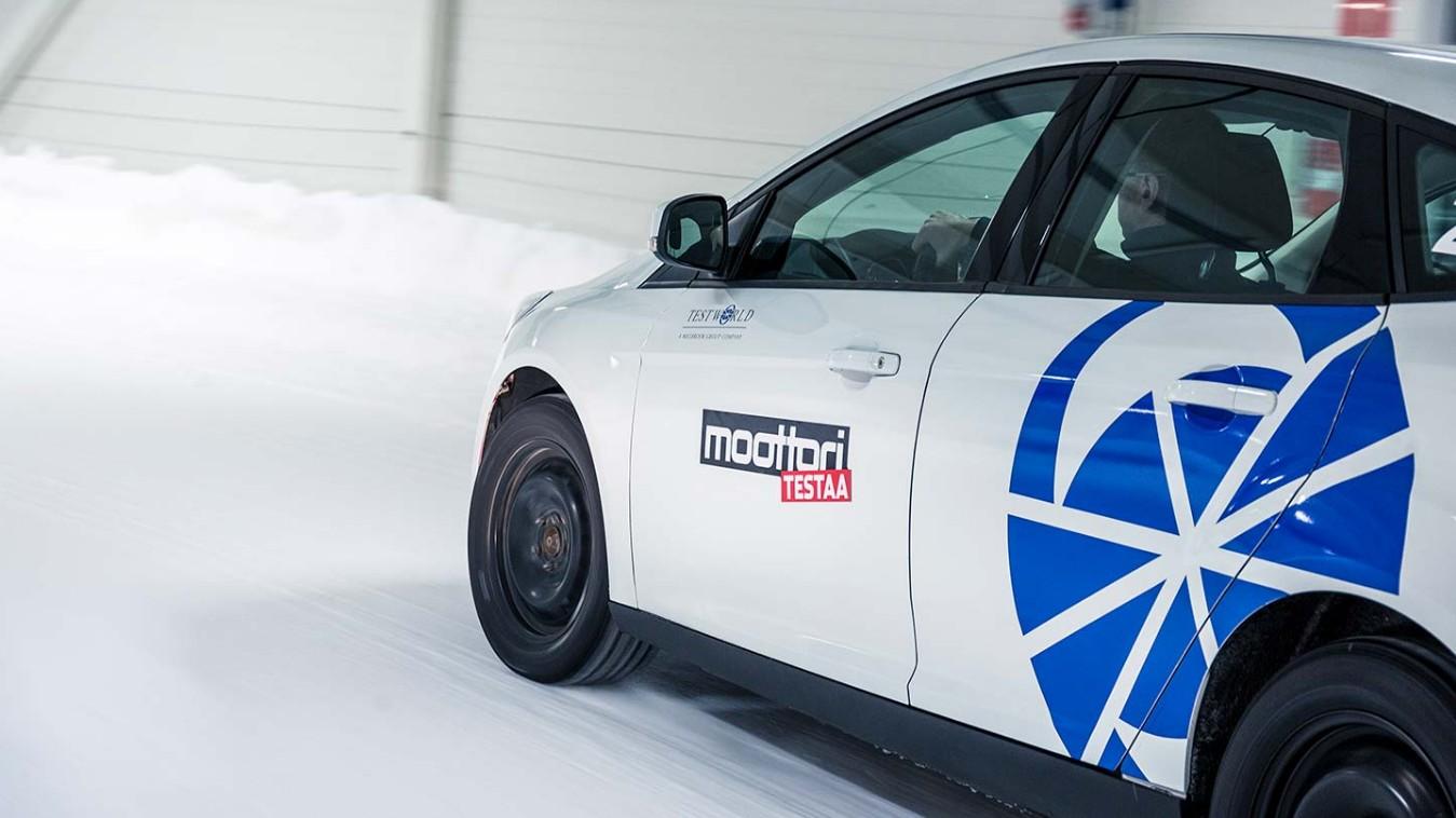 Тест зимних шипованных шин размера 205/55 R16 2018