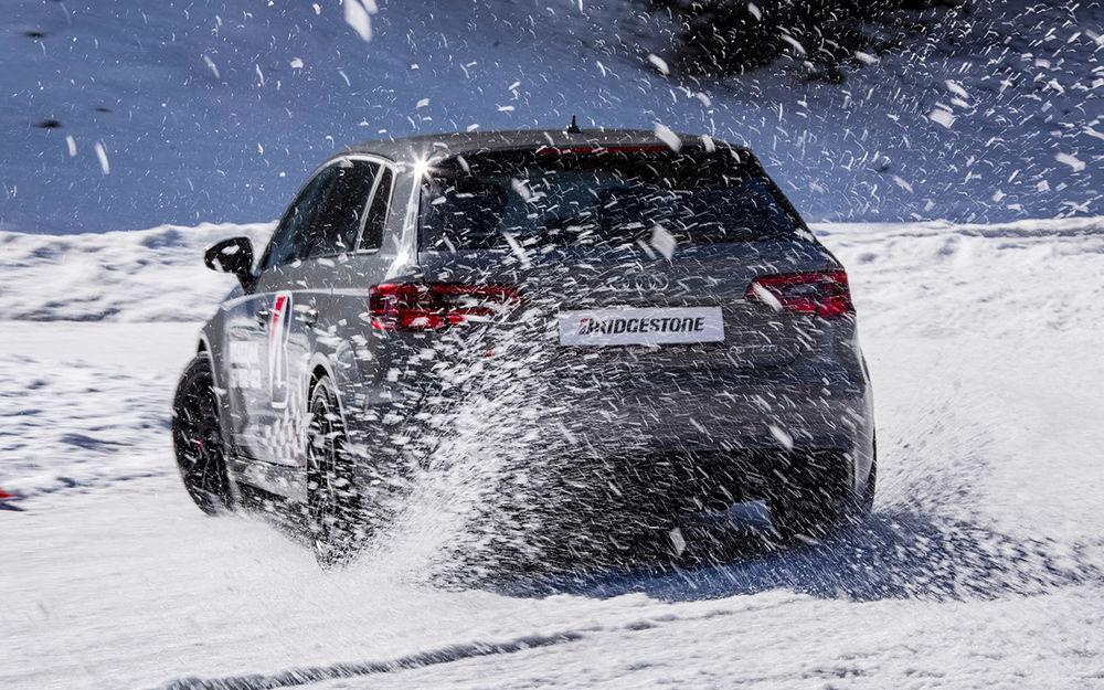 Экспресс-тест новых зимних шин Bridgestone с шипами и без