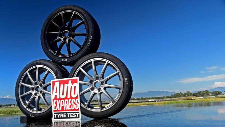 Тест летних высокопроизводительных шин 225/40R18 (Auto Express, 8/2022) 