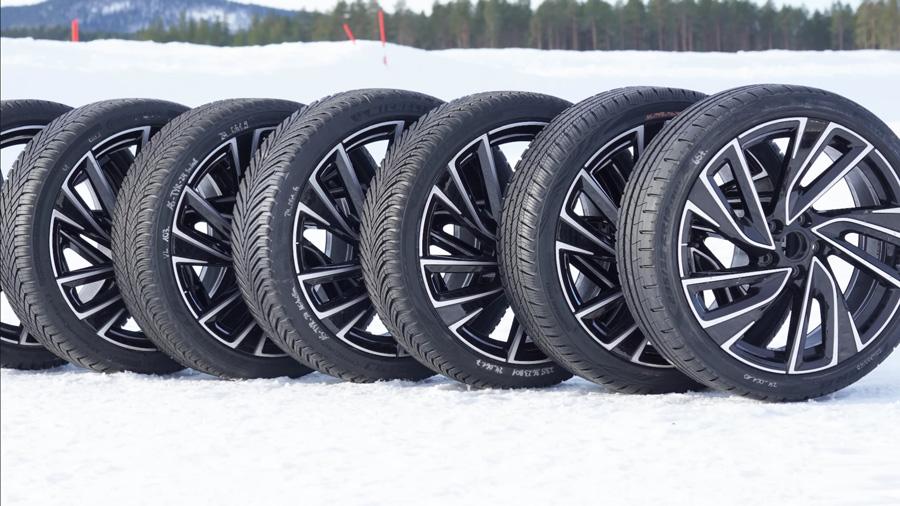 Тест всесезонных UHP-шин 235/35R19 (Tyre Reviews, 9/2024)
