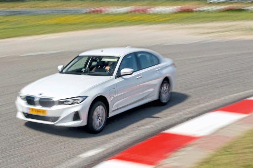 Большой тест всесезонных шин 225/50R17 (Auto Bild, 39/2024)