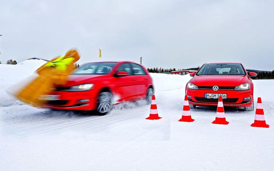 Тест зимних 205/55R16 и всесезонных 225/45R17 шин на снегу (Motor, 3/2026)